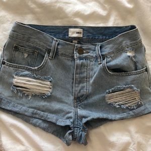 Distressed jean shorts!